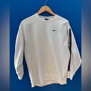 {NIKE} Crewneck Sweater size S